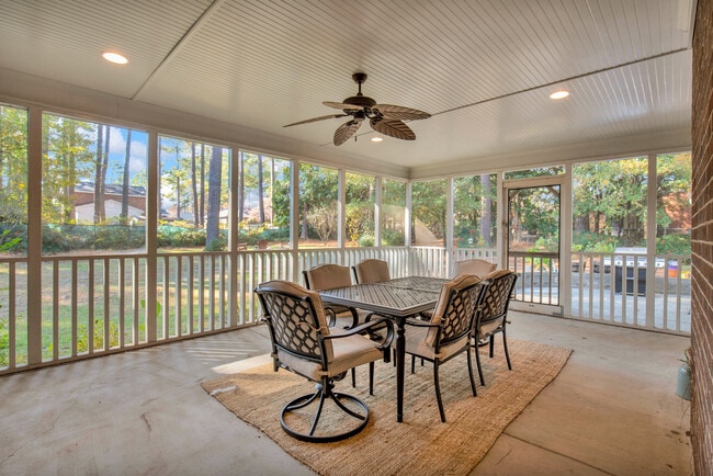 Photo - 3305 Granville Dr