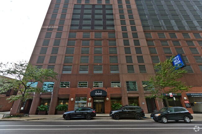 Building Photo - 474 N Lake Shore Dr Unit #  04611 Rental