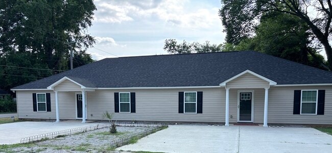 Building Photo - 302 Brown St Unit GOTT Properties, LLC