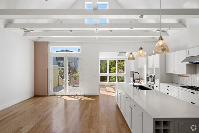 Building Photo - Gorgeous single family home in Noe Valley ...