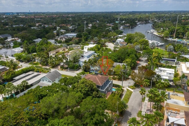 Photo - 486 SW 5th St