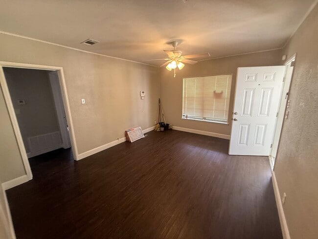 1907 W 28th Ave