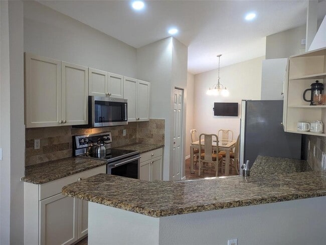 Photo - 4115 63rd Terrace E