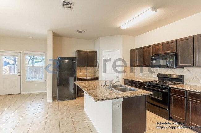 Photo - 1700 Atlantica St