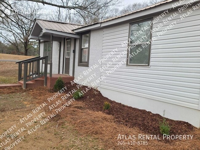 Photo - 216 Mountain St