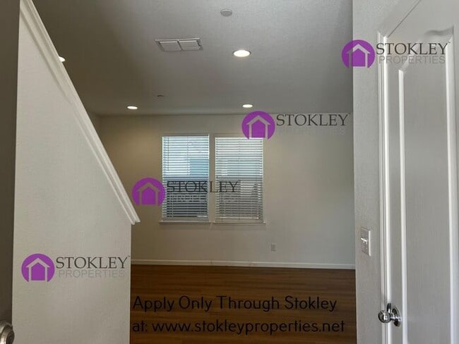 Photo - 238 Ladybug Ln