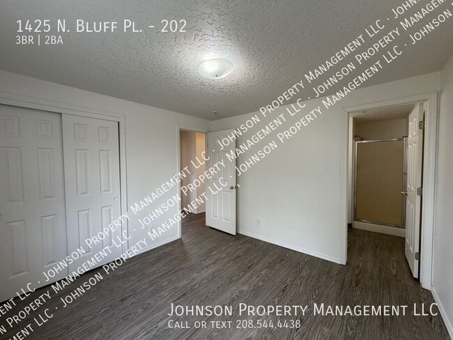 Photo - 1425 N Bluff Pl Unit 202