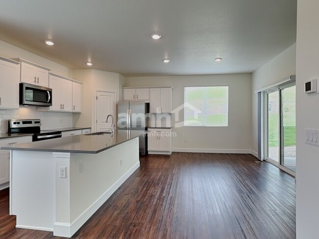 Photo - 15091 West 82nd Place