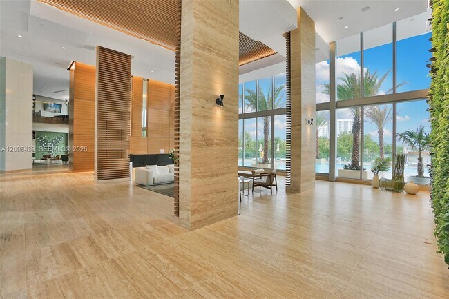 Photo - 16385 Biscayne Blvd Unit 2721