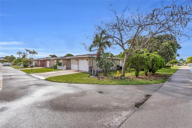 Photo - 1280 NW 49th St