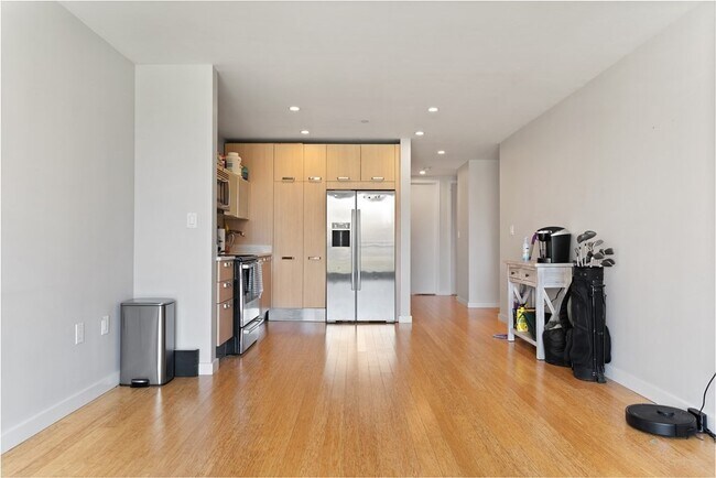 Photo - 691 Massachusetts Ave Unidad 201