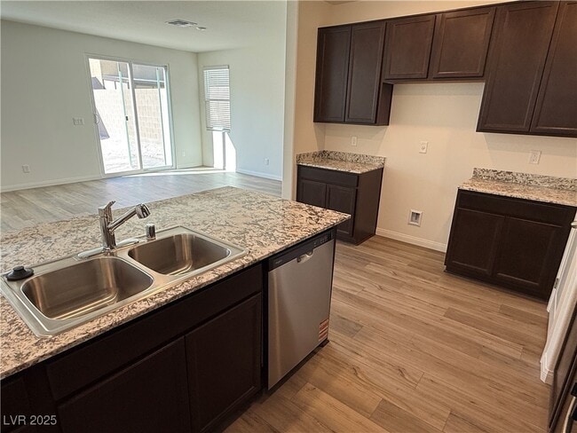 Photo - 5929 Violet Crown St