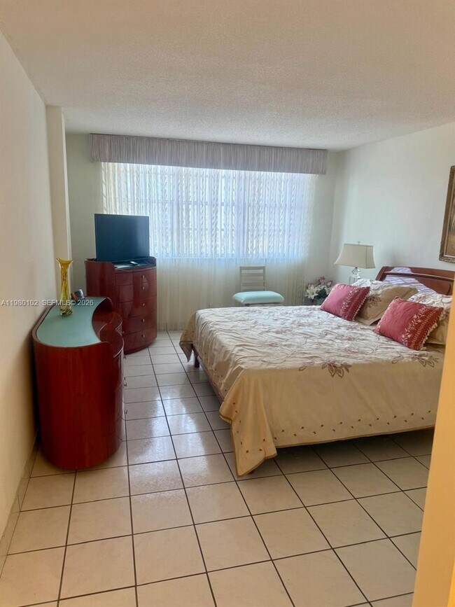 Photo - 3113 S Ocean Dr Unit 701