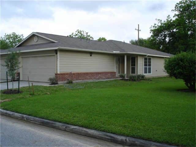 Building Photo - 107 W Nazro St Rental