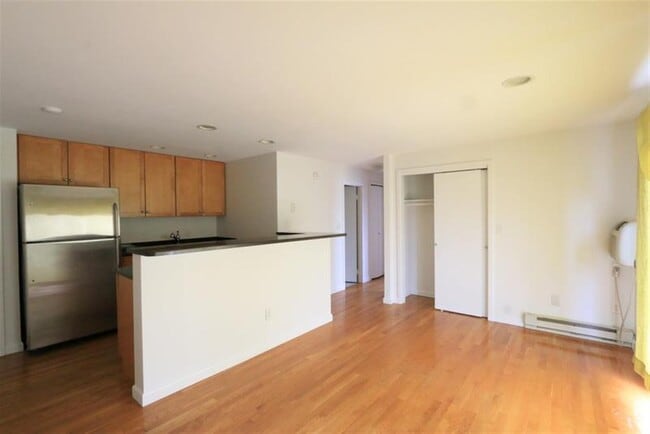 Photo - 72 Park St Unidad 61