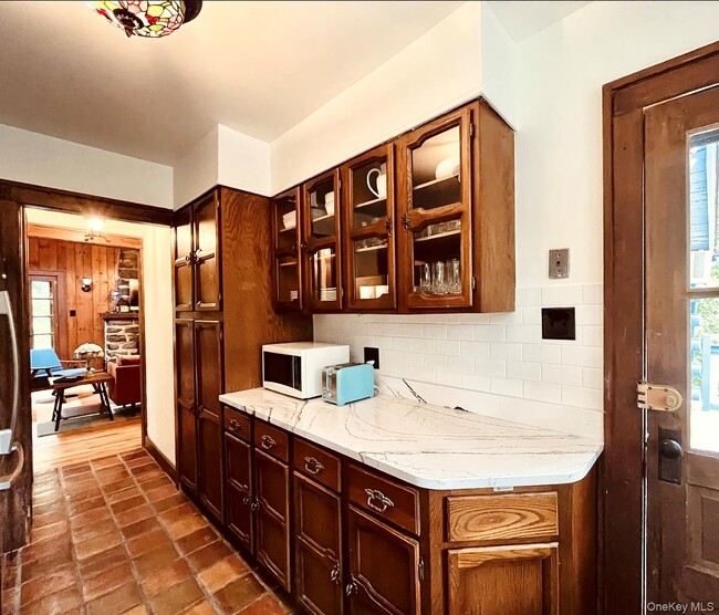 Photo - 15 Locust Dr