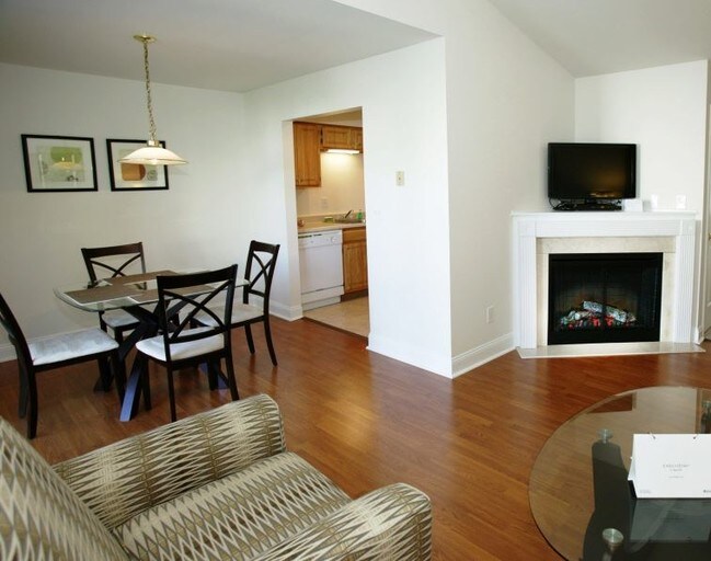 Rivers Edge Apartments For Rent in Green Island, NY