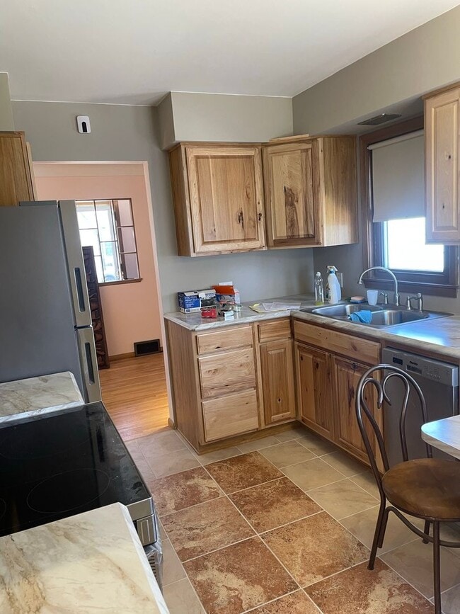 Photo - West St. Paul Home for Rent