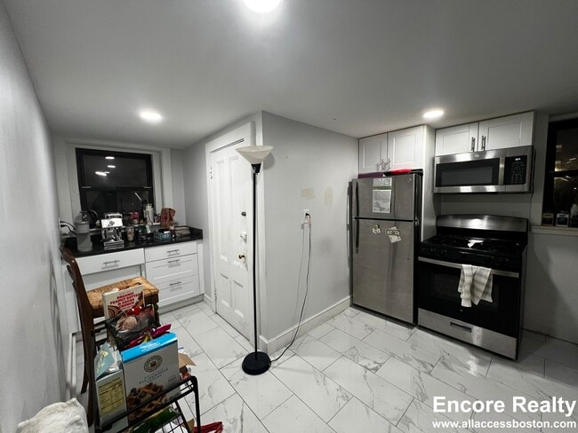 Photo - 16 Upland Rd