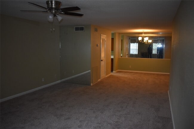 Photo - 9700 Leawood Blvd Unit 1702