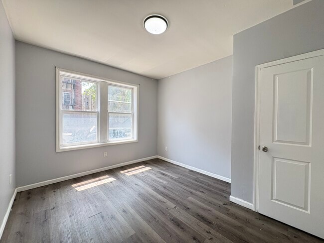 122 Wade St 1