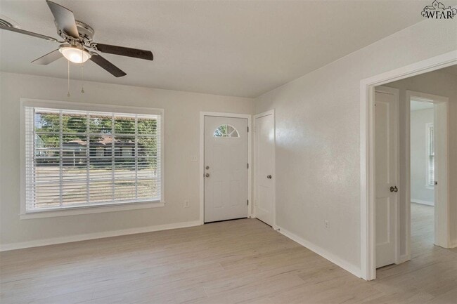 Photo - 3033 Blanton St