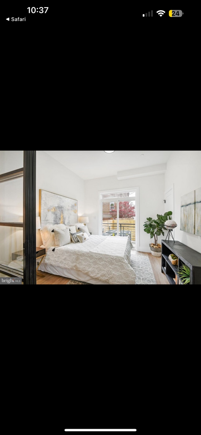 Building Photo - 1714 Euclid St NW Unit 6 euclid