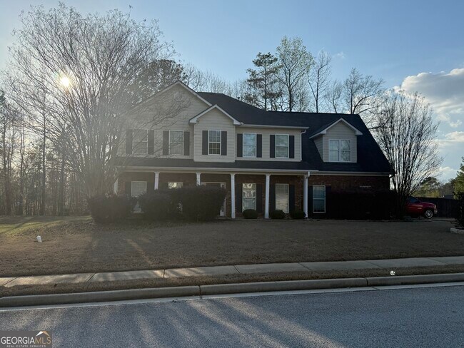 2104 Ginger Estates Dr NE