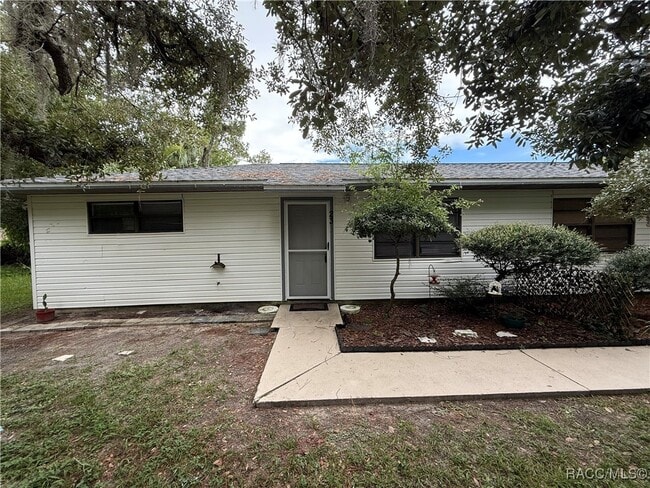Building Photo - 7630 W Homosassa Trail Rental