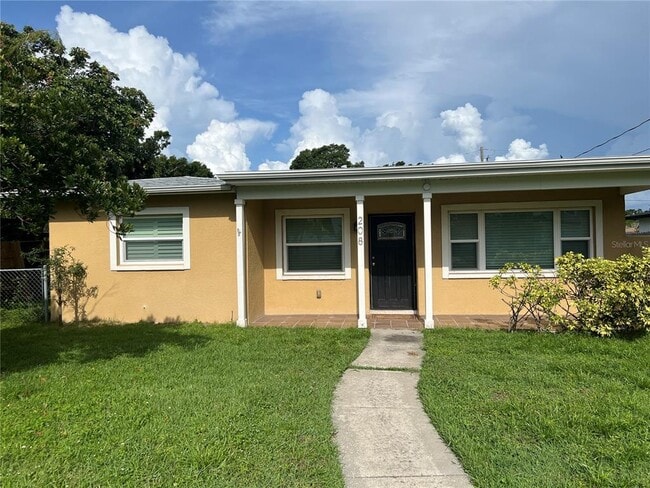 Building Photo - 208 N Glen Ave Rental