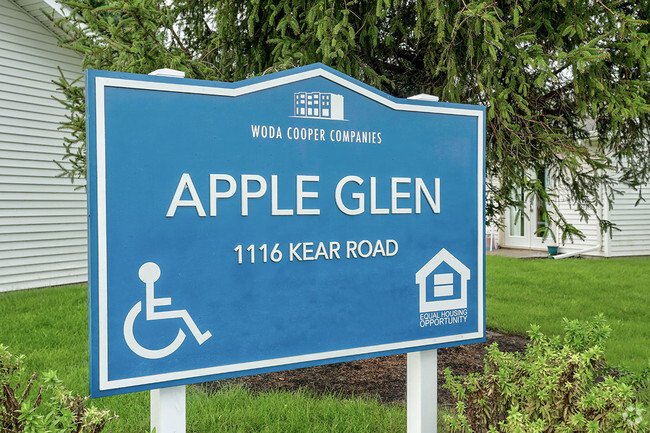 Building Photo - Apple Glen Rental