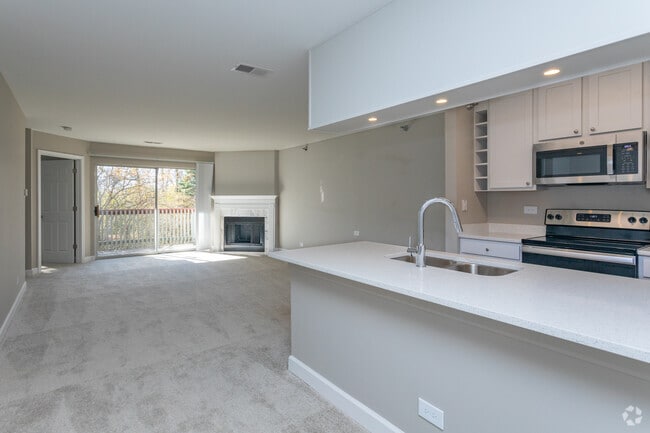 Bright, fresh, and fully renovated - The Wheatlands