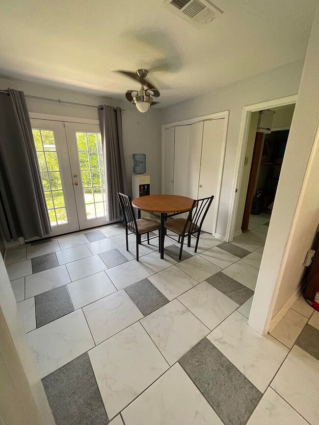 Photo - 12601 Patterson Rd
