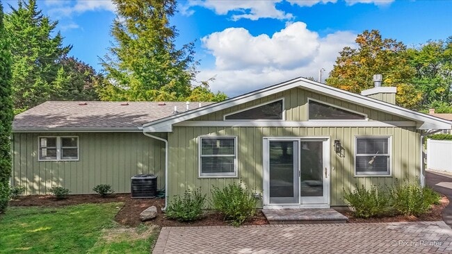 11611 Douglas Ave