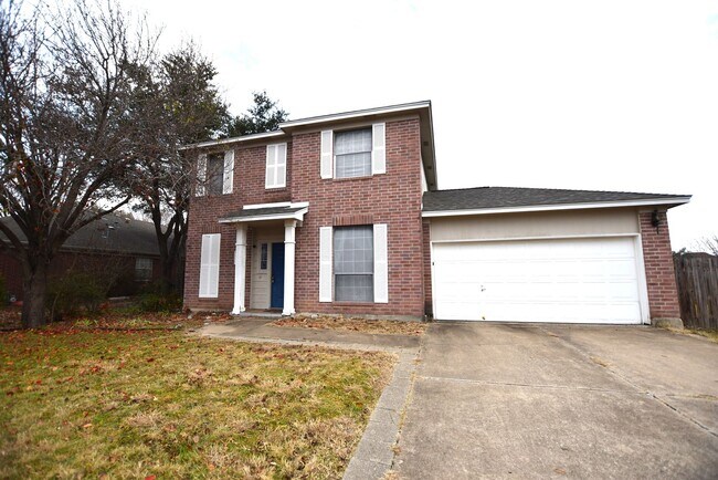 Cul-de-Sac Comfort + Backyard Bonus in Pfl... - Cul-de-Sac Comfort + Backyard Bonus in Pfl... Casa