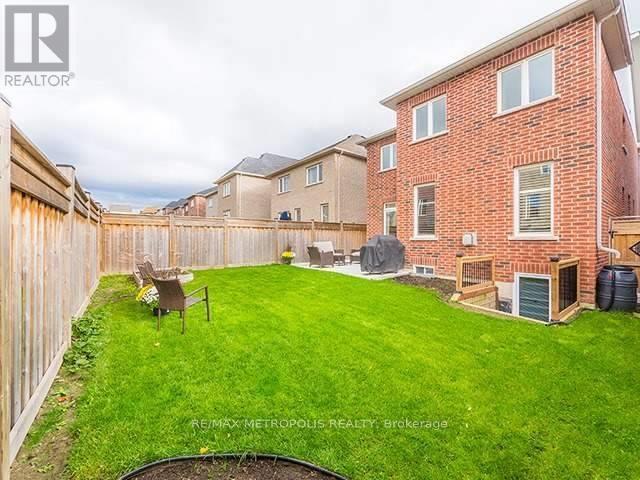 Photo - 10 Harvest Hills Blvd