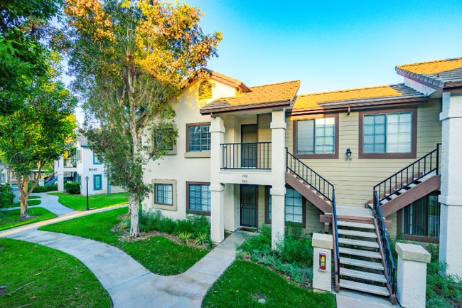 Photo - 8538 Summerdale Rd Unidad 106 Rental