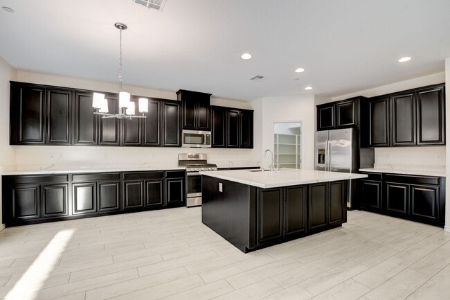 Photo - 4 Bedroom Townhouse in Tule Springs