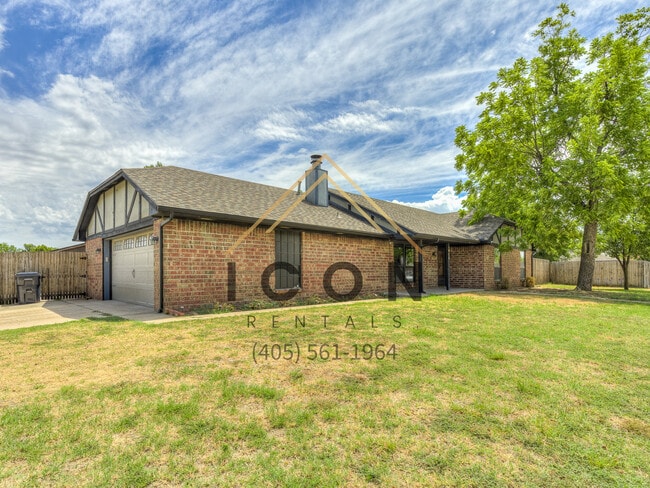 Photo - 1912 N Gleason Ave