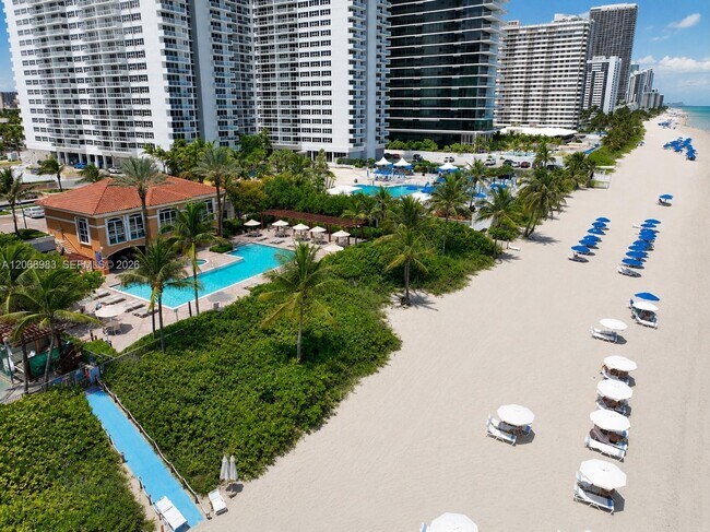 Building Photo - 2069 S Ocean Dr