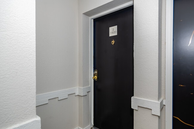 Photo - THE OAKS AT SOUTH COUNTY