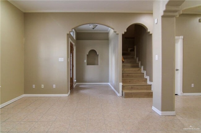 Photo - 15 Fourth N St