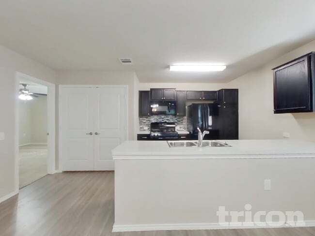 Photo - 7022 Cozy Run