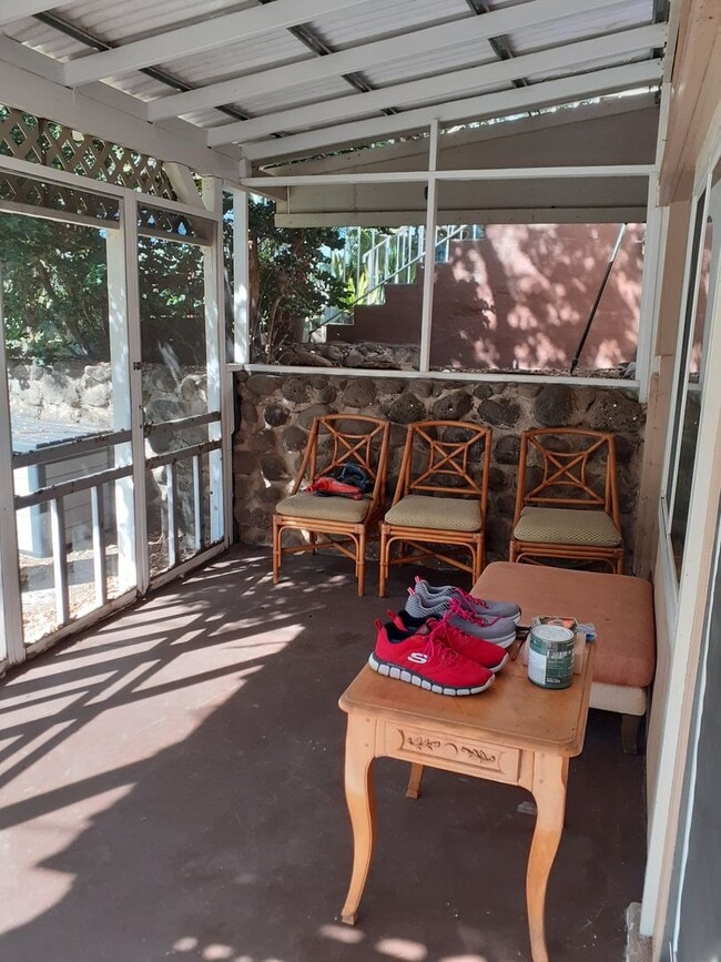 Photo - $1850. Garden Studio INCLUDES ALL UTILITES + WIFI INTERNET. Furnished.
