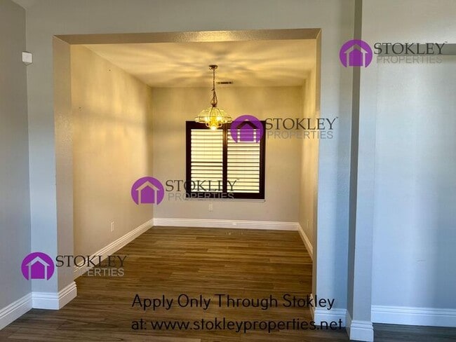 Photo - 1562 Terry Lynn Ln