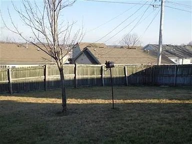 Photo - 109 Cedar Crest Ln