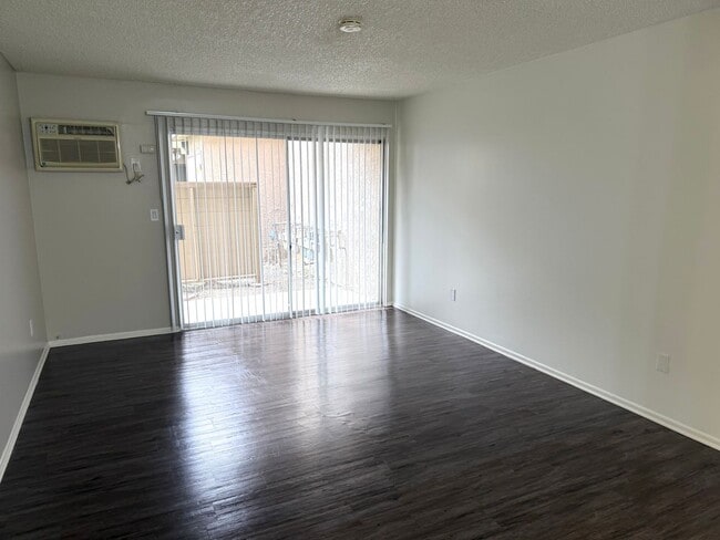 Photo - 171 Mariposa Apartments