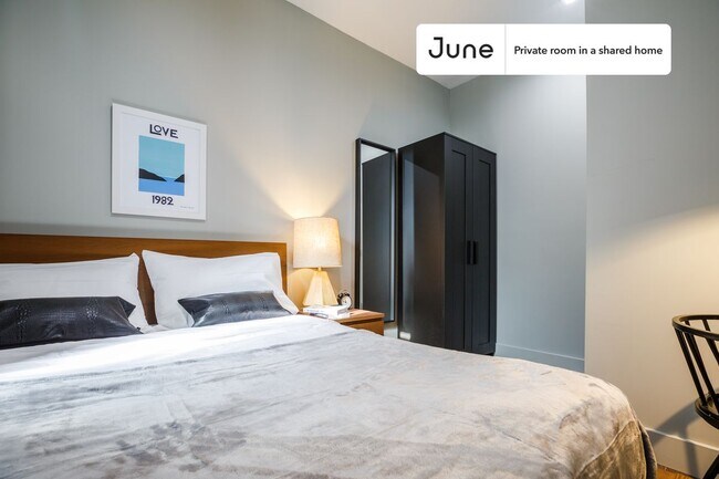 Photo - Room in Shared 5 bed/2 bath home Unidad E