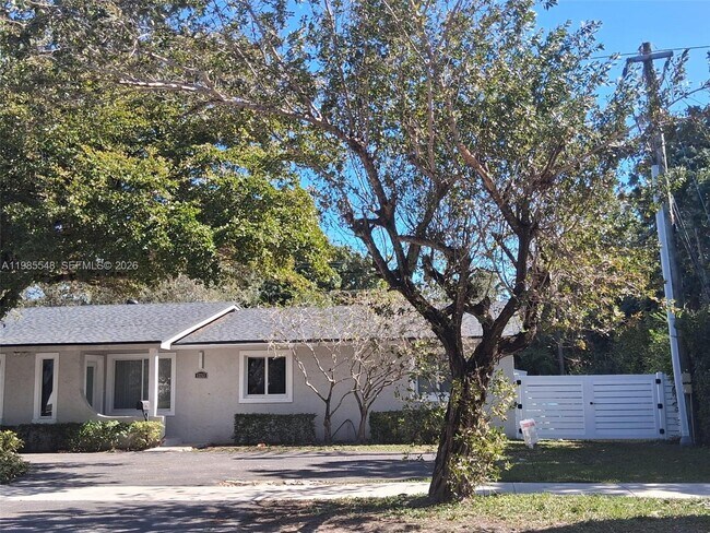 Photo - 12251 SW 82nd Ave Unit #2