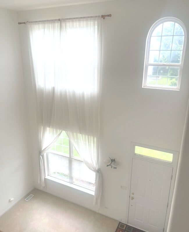 Photo - 1884 Fescue Dr